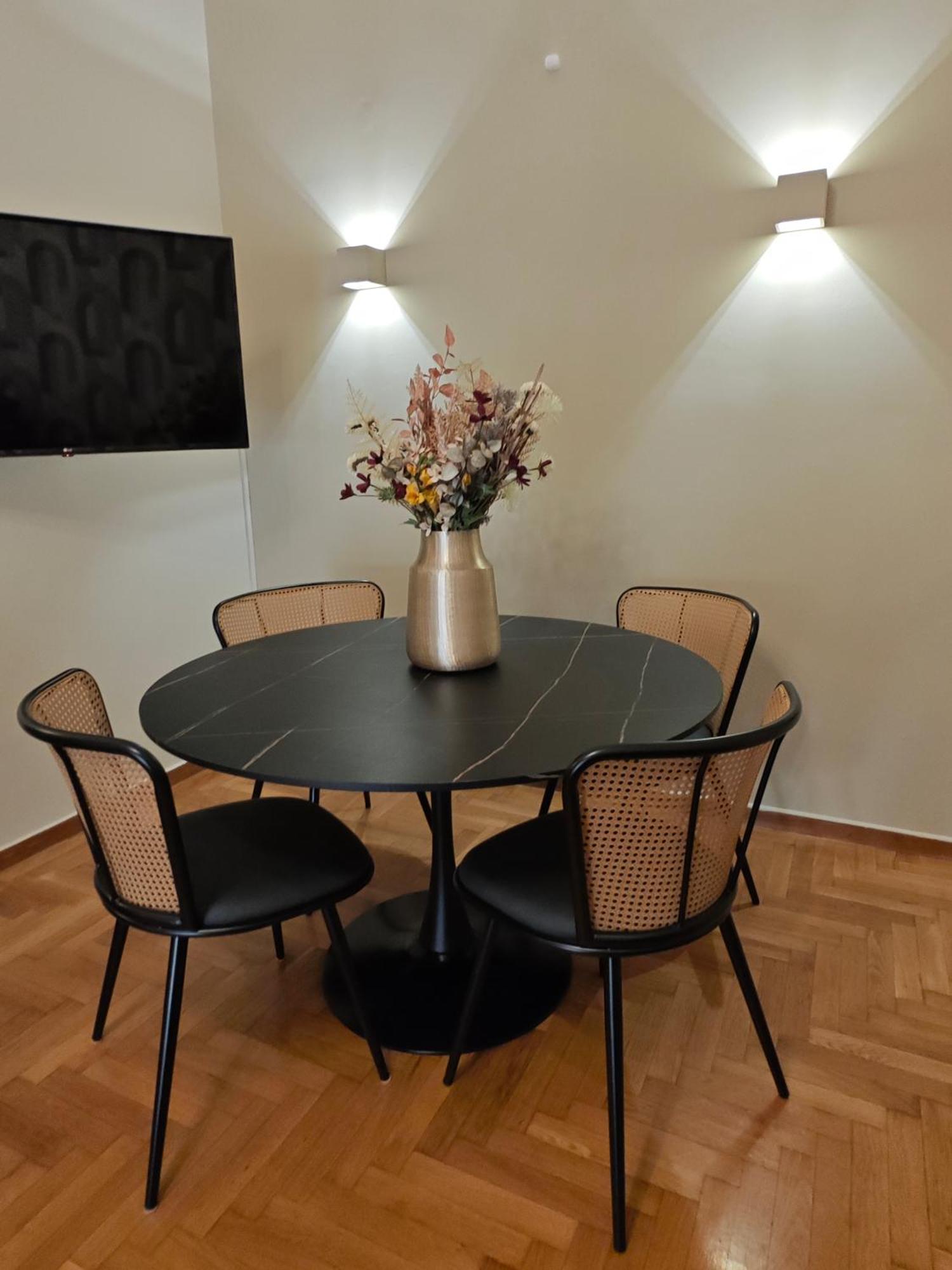 Caravin Wanderhome Acropolis, 1 Min From Acropolis Museum Athens Ngoại thất bức ảnh